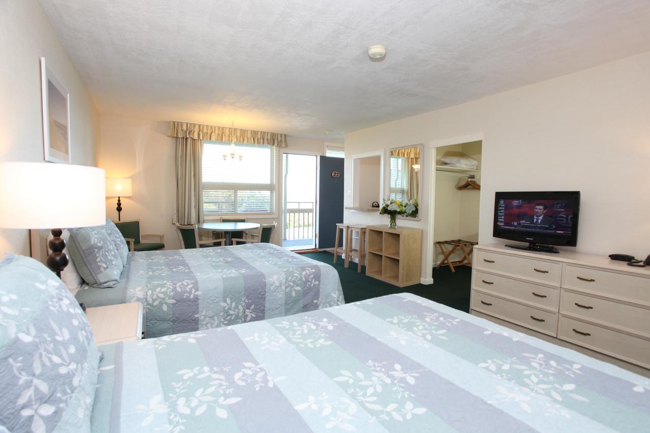 Surfcomber On The Ocean Motel South Yarmouth Exterior photo